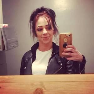 Meet your Posher, Elyse